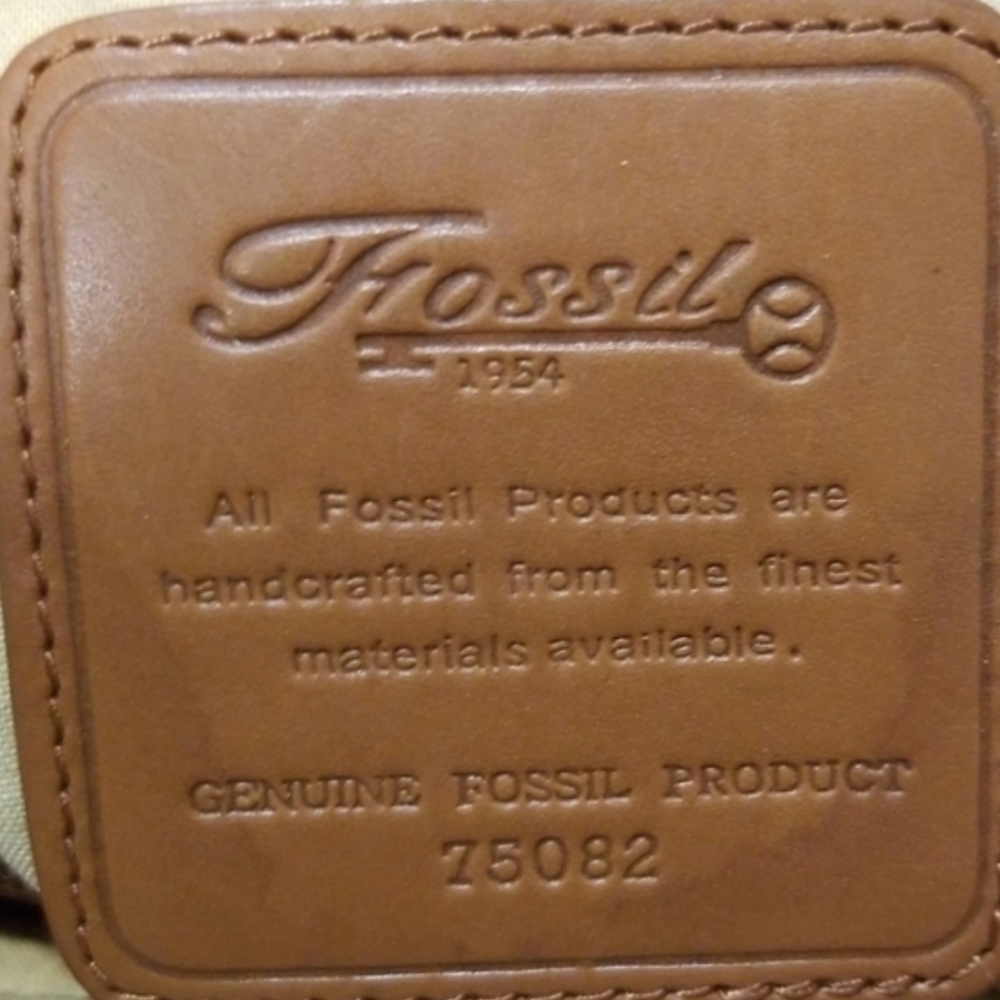 Fossil Straw Satchel with Wooden Circle Handles in Tan - Picture 4 of 8
